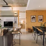 Vouga - 2 Bedrooms In Santo Antonio Apartamento Lisboa