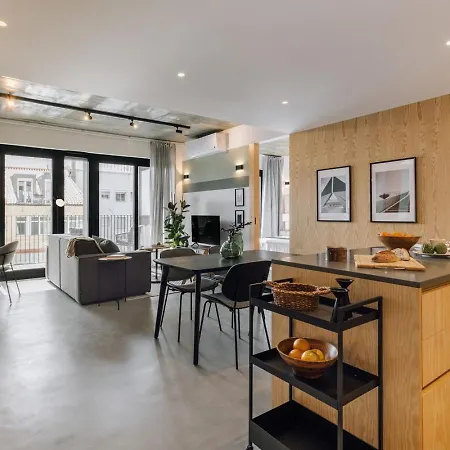 Vouga - 2 Bedrooms In Santo Antonio * リスボン